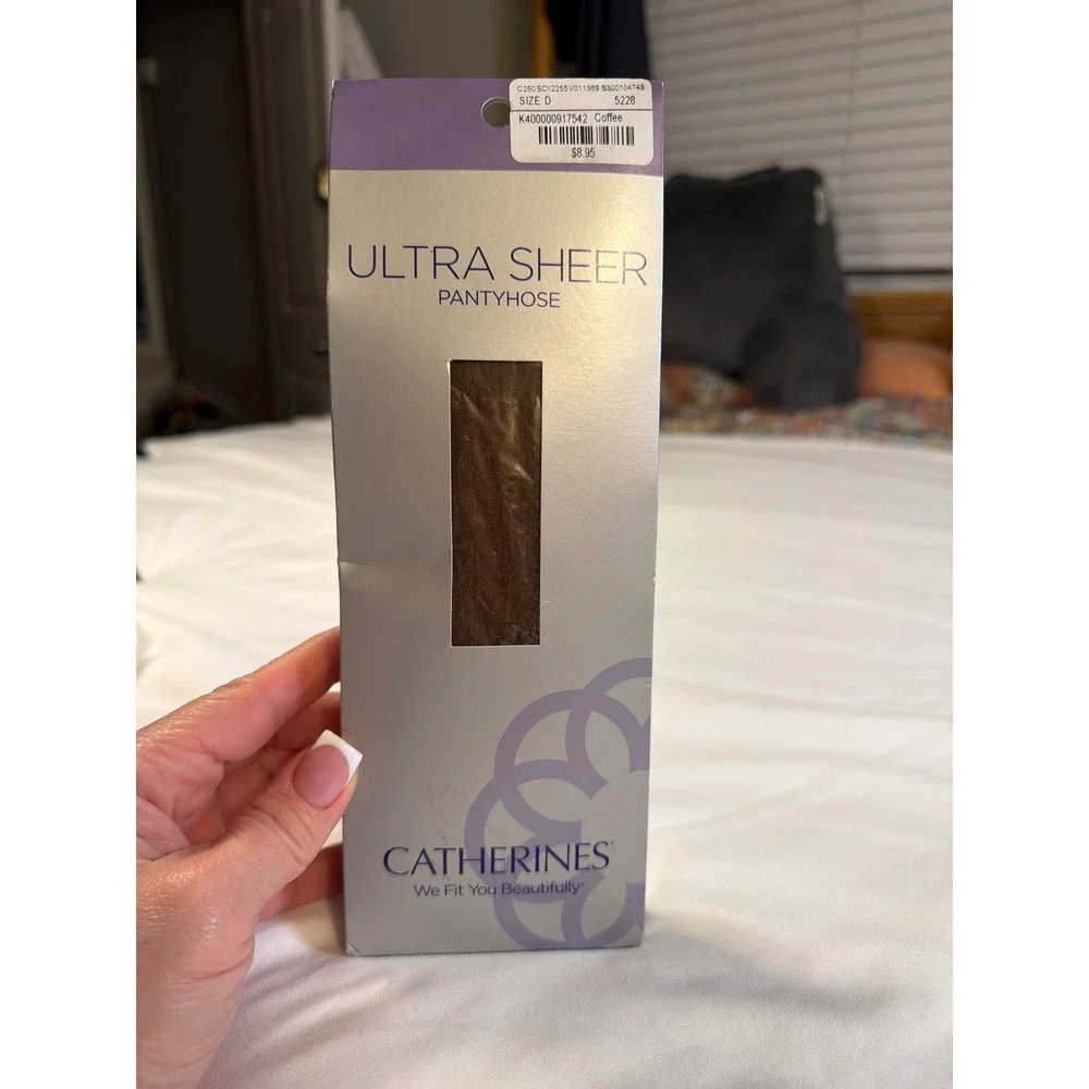 Catherines Ultra Sheer Pantyhose Size D Coffee Brown Sandalfoot Plus Size NIB